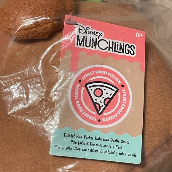 Dale Falafel Pita Pocket Disney Munchlings Plush, Street Food - Picture 6 of 8